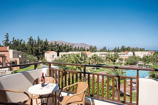 Pilot Beach Resort - Wohnbeispiel Suite Deluxe Poolblick (Zimmercodierung WDP)