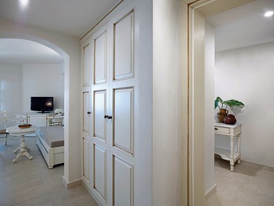 Creta Maris Resort - Wohnbseispiel Familienzimmer mit Verbindungstür (Zimmercodierung FV1)