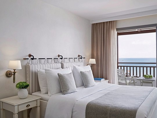 Creta Maris Resort - Wohbeispiel Doppelzimmer Deluxe Meerblick