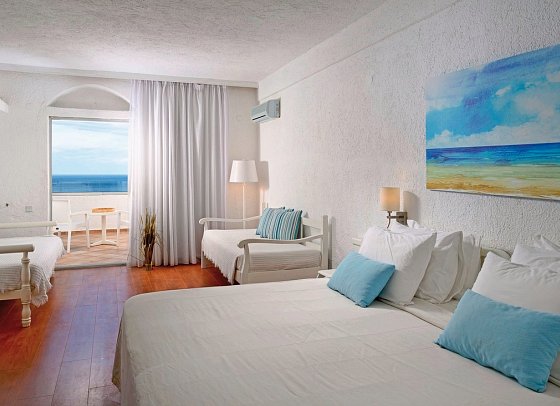 Istron Bay - Wohnbeispiel Familienzimmer Superior Meerblick (Zimmercodierung FSM)