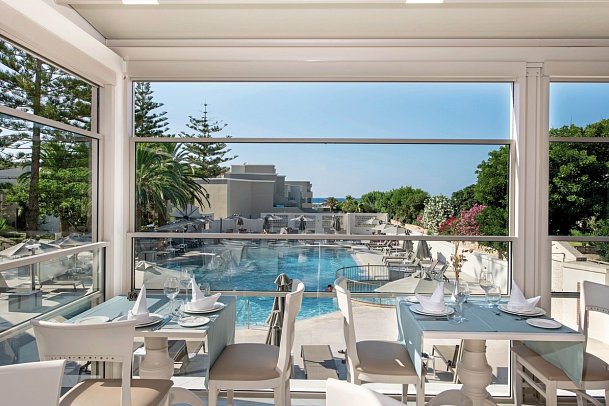 Vantaris Luxury Beach Resort
