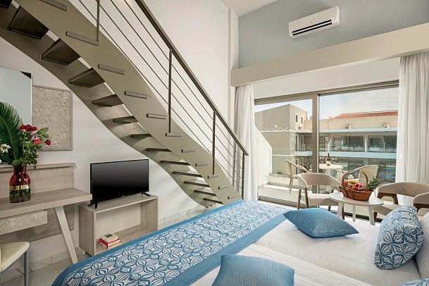 Vantaris Blue - Wohnbeispiel Maisonette Landblick (Zimmercodierung MBL)