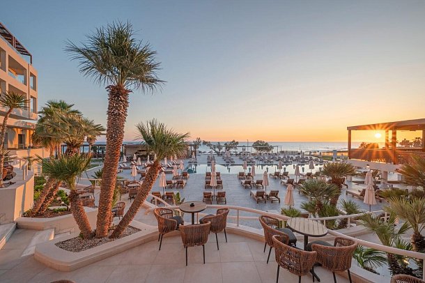 OYA Beach Resort