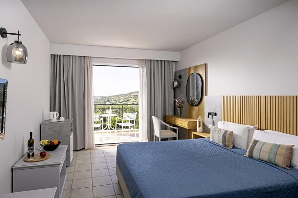 Mare Village - Wohnbeispiel Familienzimmer Gartenblick (Zimmercodierung FBG)