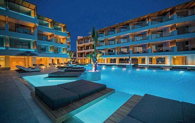 Akasha Beach Hotel & Spa