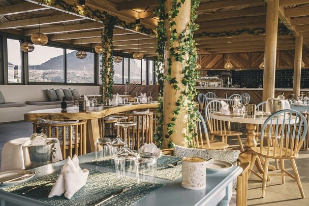 Stella Island Luxury Resort & Spa