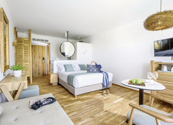 Stella Island Luxury Resort & Spa - Wohnbeispiel Poolview-Zimmer