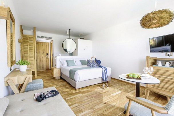 Stella Island Luxury Resort & Spa - Wohnbeispiel Poolview-Zimmer