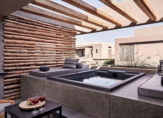 NEMA Design Hotel & Spa - Wohnbeispiel Maisonette Executive Outdoor Jacuzzi (Zimmercodierung MT1)