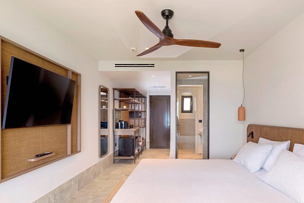 INNSiDE by Melia Elounda