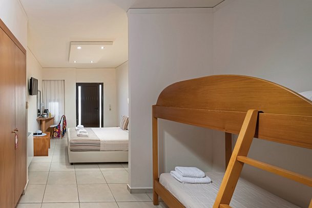 Themis Beach Hotel - Wohnbeispiel Familienzimmer (Zimmercodierung FB1)