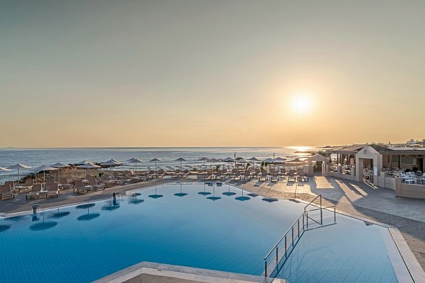 Themis Beach Hotel