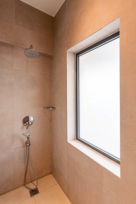 Eva Bay - Badbeispiel (Zimmercodierung DSN)