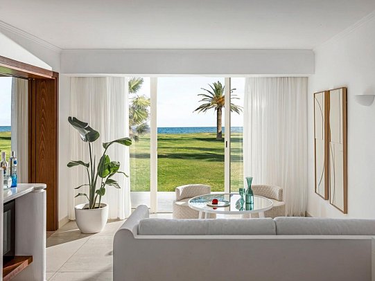 Grecotel Creta Palace - Wohnbeispiel Palace Bungalowsuite für Familien seitlicher Meerblick (Zimmercodierung BI5)
