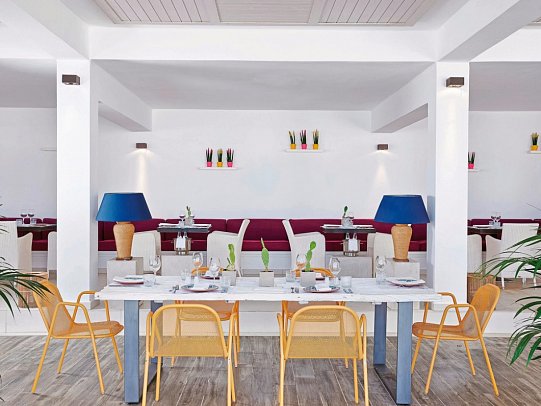 Grecotel LUX ME White