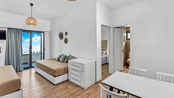 Sunset Beach Hotel - Wohnbeispiel Juniorsuite Meerblick (Zimmercodierung JBM)