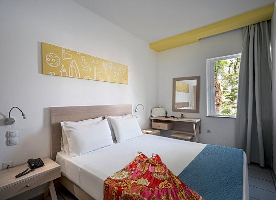 Meropi Hotel & Apartments - Wohnbeispiel Familienzimmer (Zimmercodierung FB1)