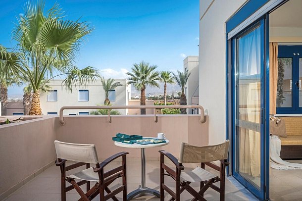 Meropi Hotel & Apartments - Zimmercodierung AB1