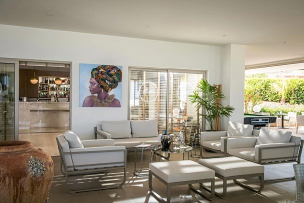Matheo Villas & Suites