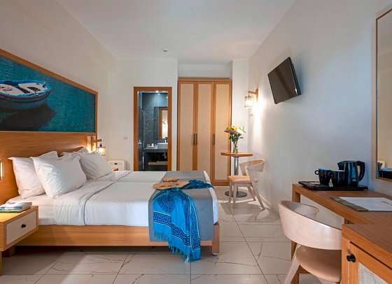 Astir Beach - Wohnbeispiel Doppelzimmer Gartenblick (Zimmercodierung DBG)