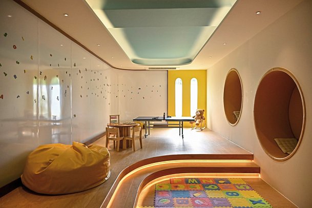 Barceló Coconut Island