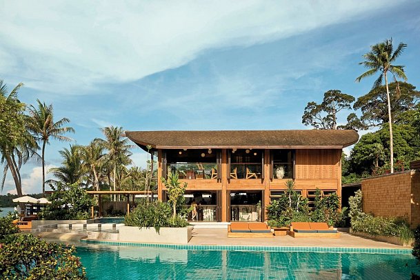 Barceló Coconut Island