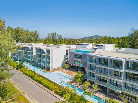 Radisson Blu Resort, Phuket Mai Khao Beach