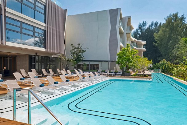 Radisson Blu Resort, Phuket Mai Khao Beach