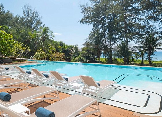 Radisson Blu Resort, Phuket Mai Khao Beach