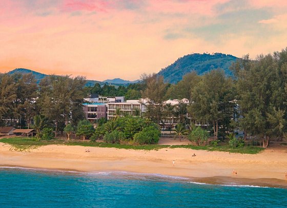 Radisson Blu Resort, Phuket Mai Khao Beach