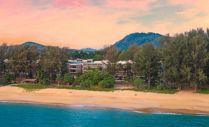 Radisson Blu Resort, Phuket Mai Khao Beach