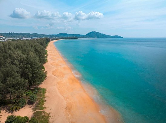 Radisson Blu Resort, Phuket Mai Khao Beach