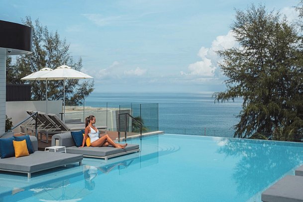 Radisson Blu Resort, Phuket Mai Khao Beach