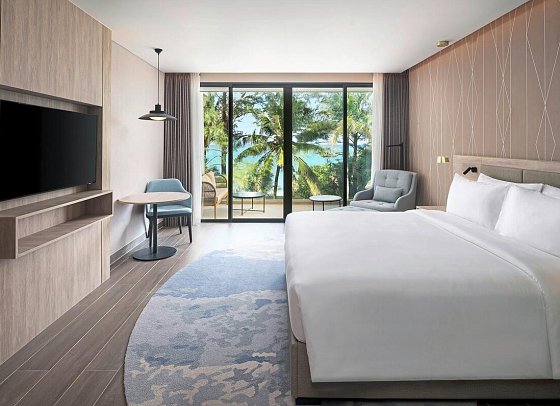Radisson Blu Resort, Phuket Mai Khao Beach - Wohnbeispiel Superior Ocean Front with Balcony (Zimmercodierung USO)