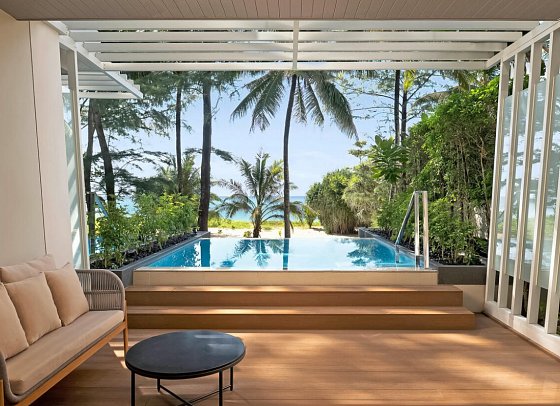 Radisson Blu Resort, Phuket Mai Khao Beach - Wohnbeispiel Superior Ocean Front with Pool (Zimmercodierung USQ)