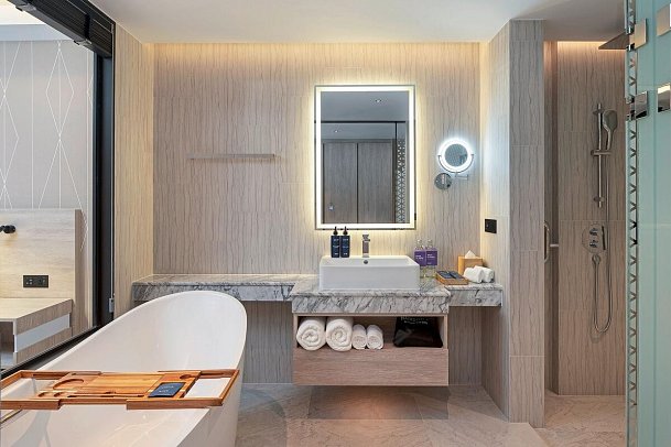 Radisson Blu Resort, Phuket Mai Khao Beach - Wohnbeispiel Premium Ocean Front Pool Access (Zimmercodierung UMQ)