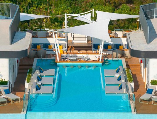 Radisson Blu Resort, Phuket Mai Khao Beach