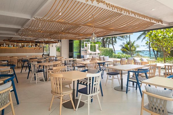 Radisson Blu Resort, Phuket Mai Khao Beach