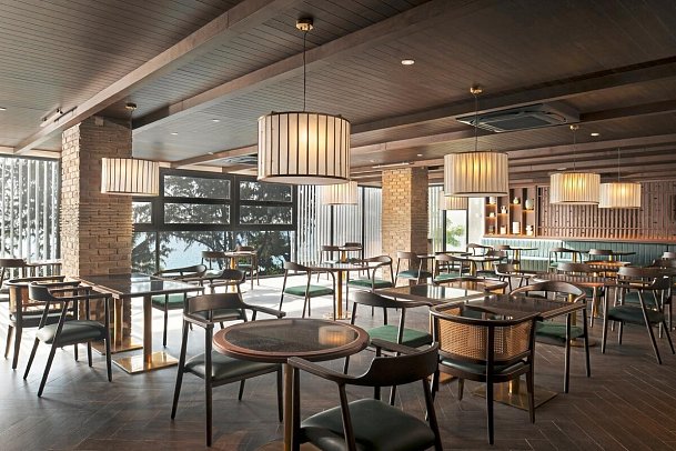 Radisson Blu Resort, Phuket Mai Khao Beach