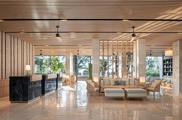 Radisson Blu Resort, Phuket Mai Khao Beach