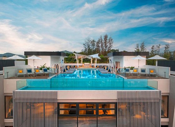 Radisson Blu Resort, Phuket Mai Khao Beach