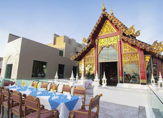 Maikhao Palm Beach Resort