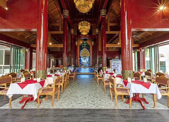 Maikhao Palm Beach Resort