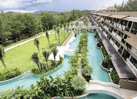Maikhao Palm Beach Resort