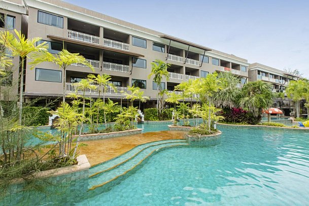 Maikhao Palm Beach Resort