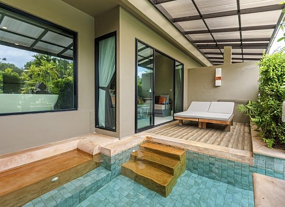 Maikhao Palm Beach Resort - Wohnbeispiel Deluxe Pool Access (Zimmercodierung UDQ)