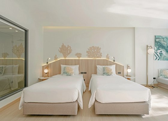 Phuket Emerald Beach Resort - Wohnbeispiel Deluxe Pool View (Zimmercodierung UDP)