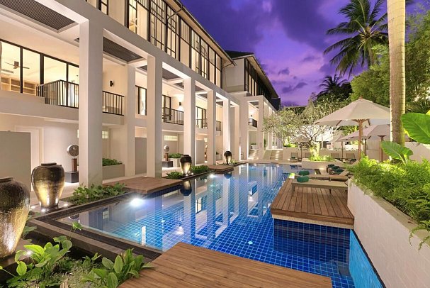 Outrigger Surin Beach Resort