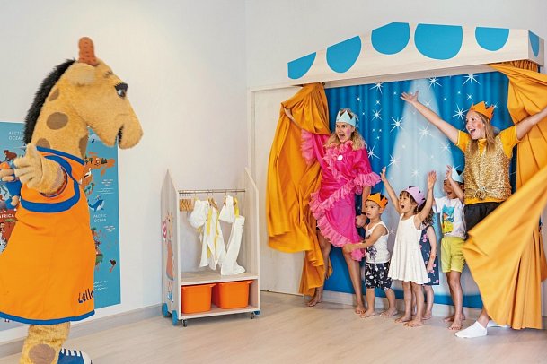 Sunwing Kamala Beach