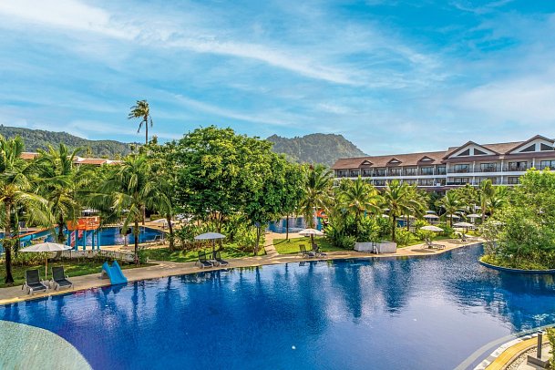 Sunwing Kamala Beach